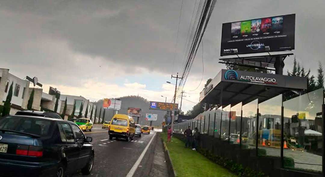 Billboard - Ecuador