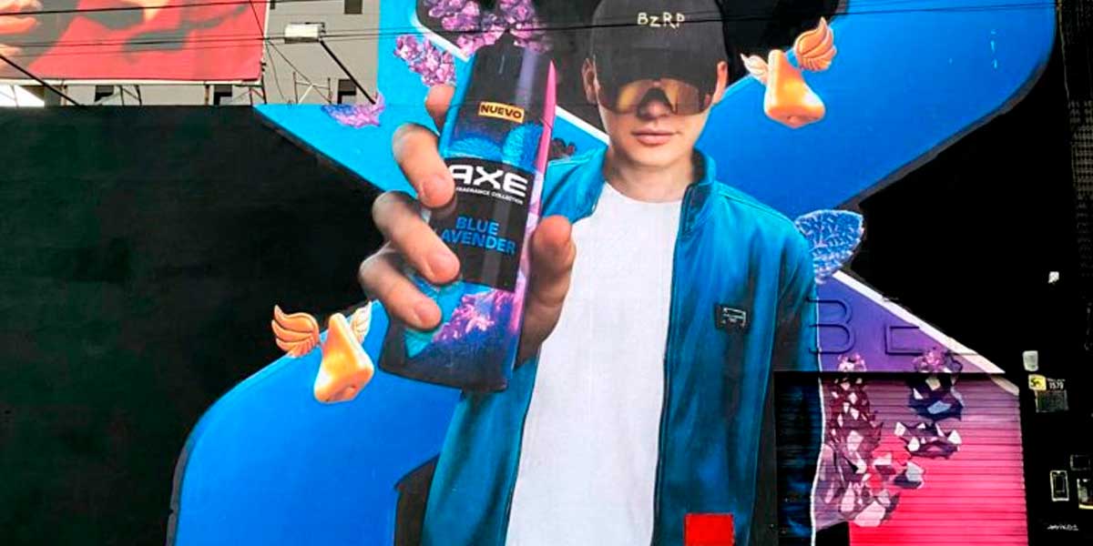 AXE y Latcom lanzan una campaña OOH protagonizada por Bizarrap 1 AXE y Latcom lanzan una campaña OOH protagonizada por Bizarrap